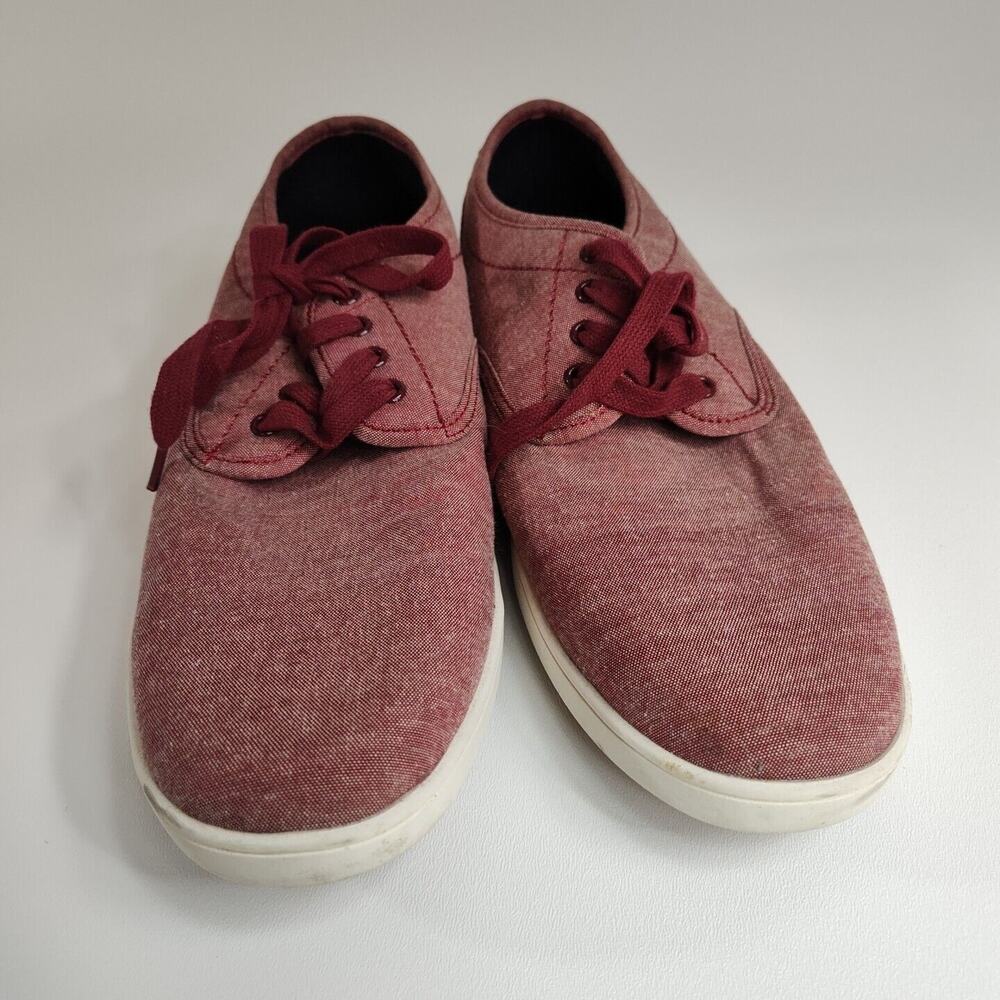 Steve Madden Red Lace Up Round Toe Memory Foam Fashion Canvas Sneaker Men's 9